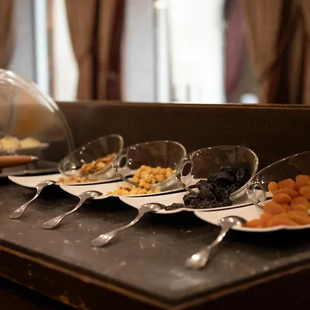 Hotel San Antonio El Real Segowia