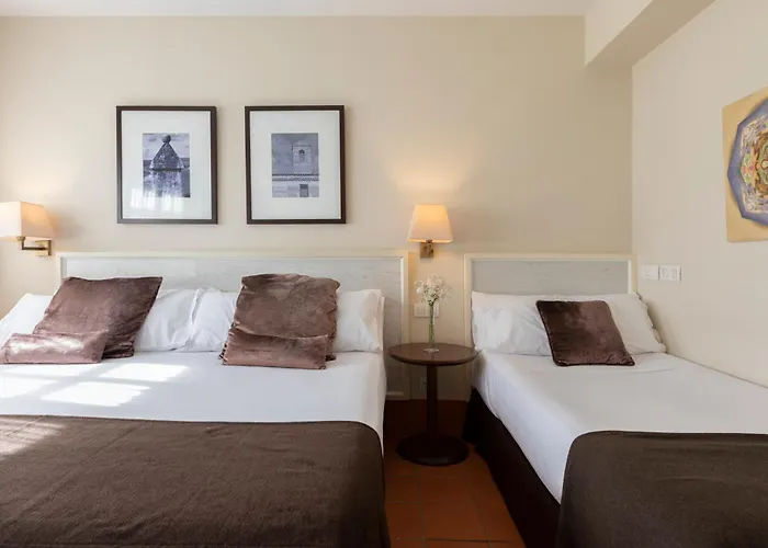 Hotel San Antonio El Real