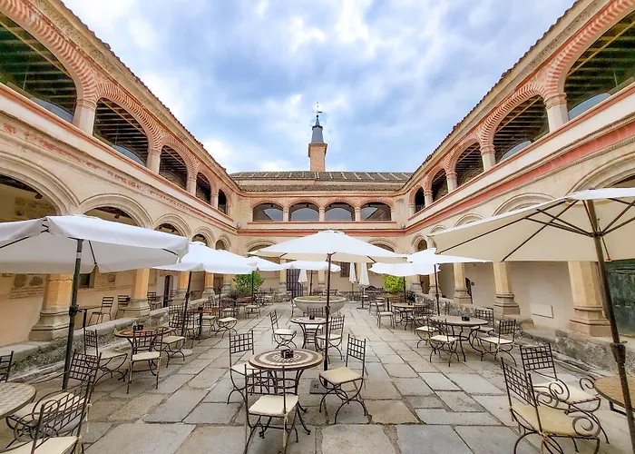 Hotel San Antonio El Real 4*